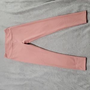Fornia size Medium Leggings